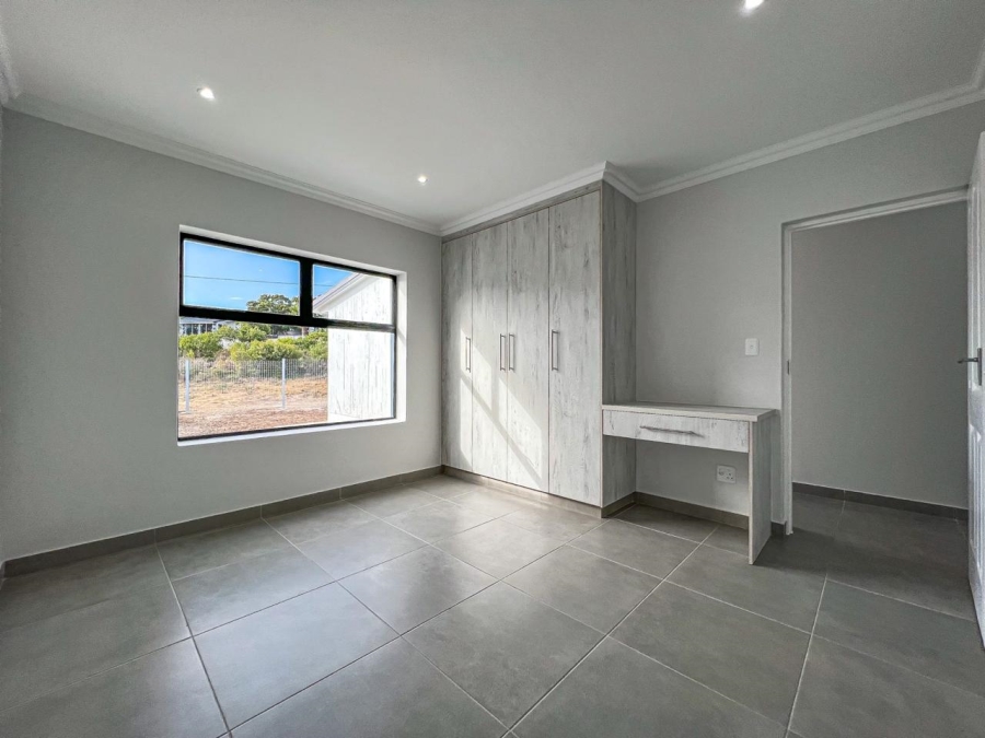 To Let 3 Bedroom Property for Rent in Dana Bay Western Cape